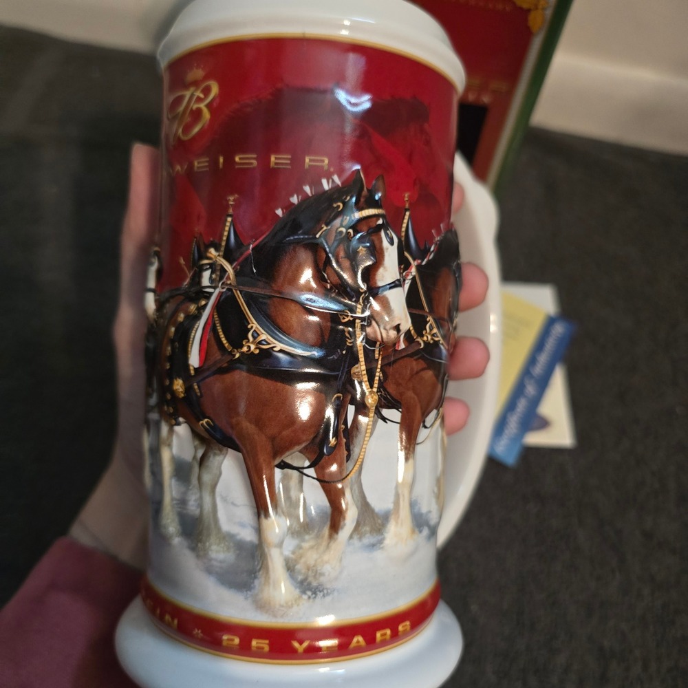 Budweiser Holiday Stein 25th Anniversary 2004 CS608 Clydesdales Mug Red Box COA - Picture 5 of 7